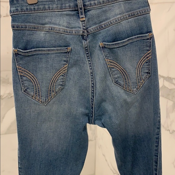 Jean - Picture 2 of 2